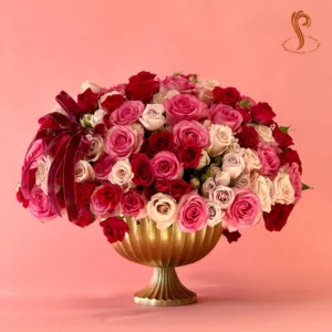 "SP Golden Love" features a luxurious arrangement of golden roses, white lilies, and lush greenery, creating a warm and elegant bouquet perfect for expressing love and admiration.